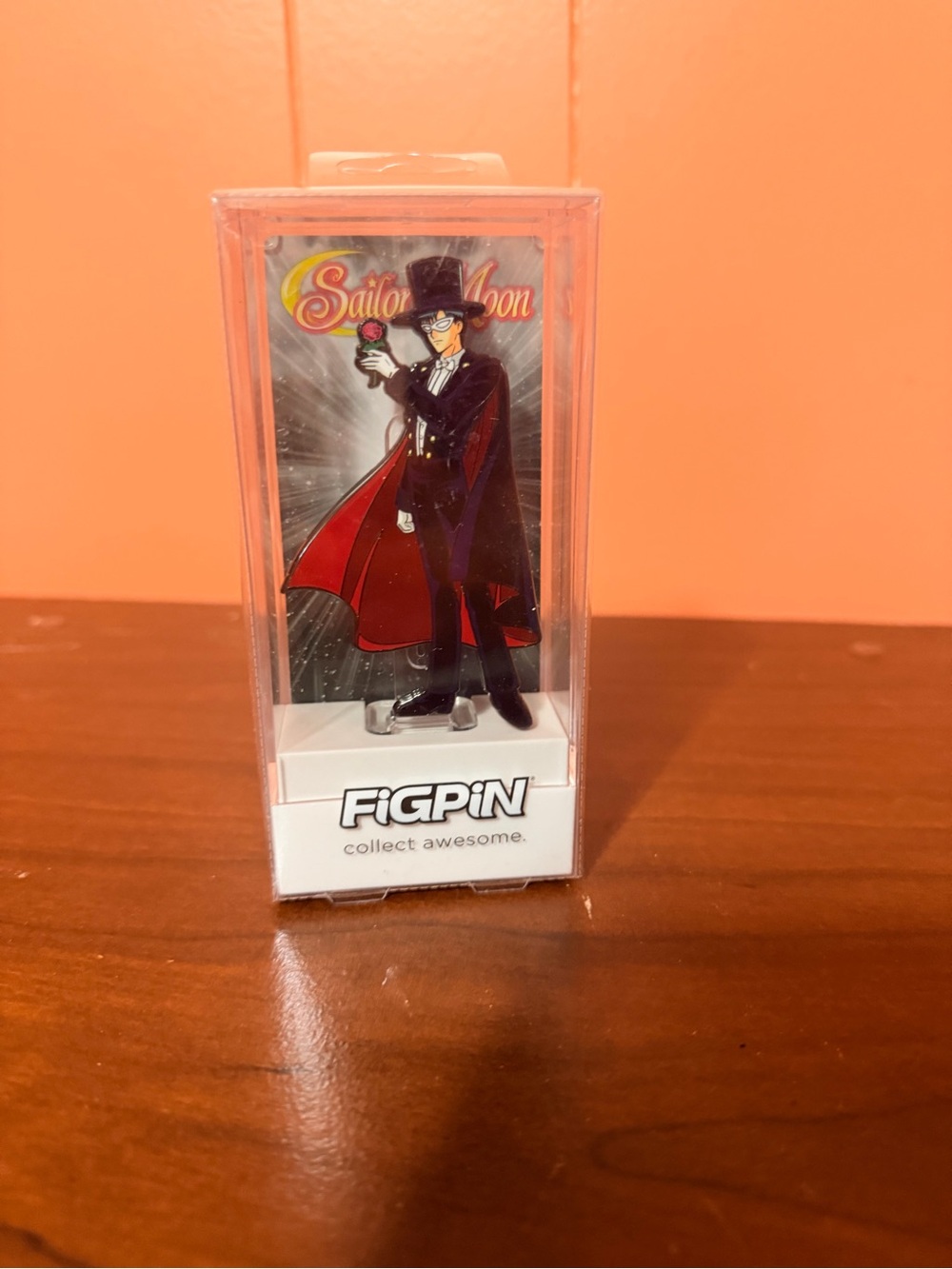 Tuxedo Mask Sailor Moon Enamel Pin - Black & Red